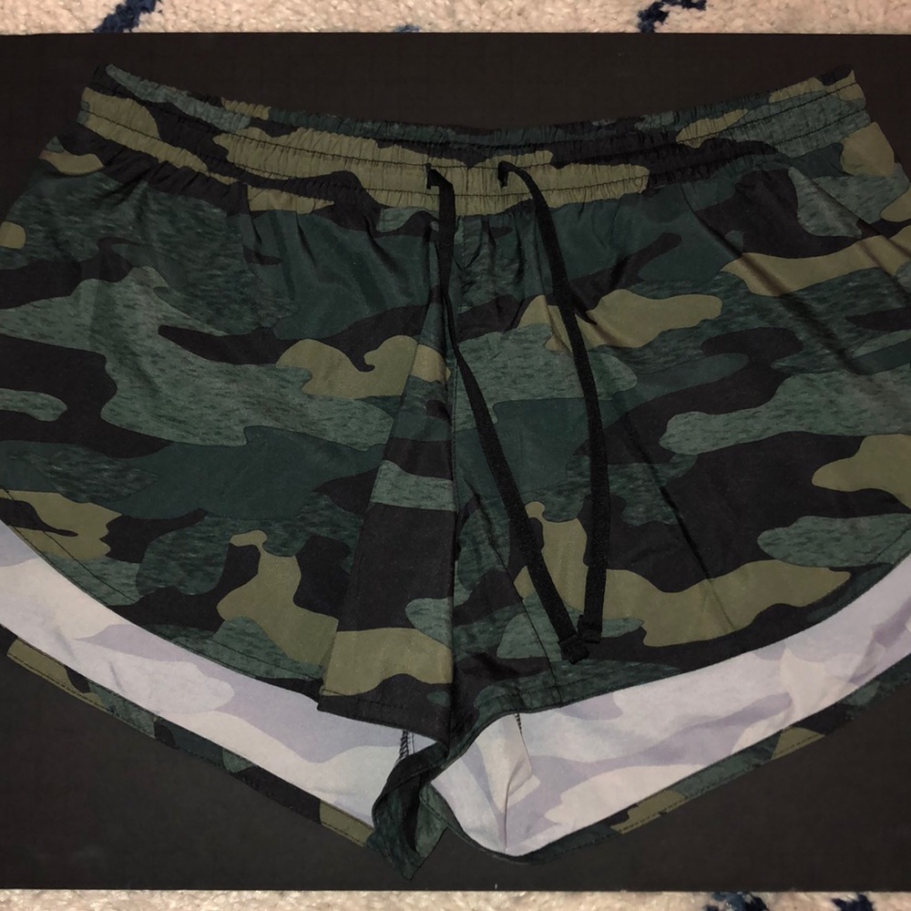 Athletic shorts